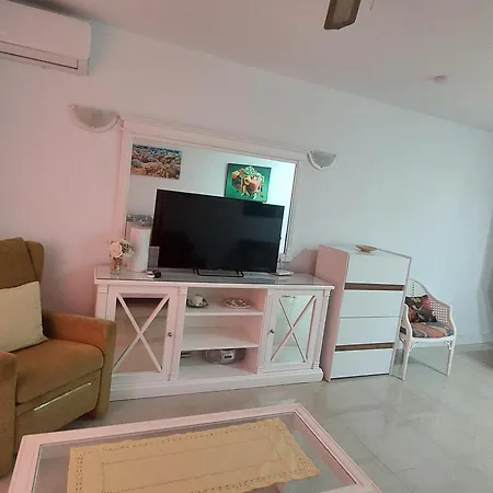 Cozy In Tenerife Royal Garden Playa de las Americas (Tenerife)